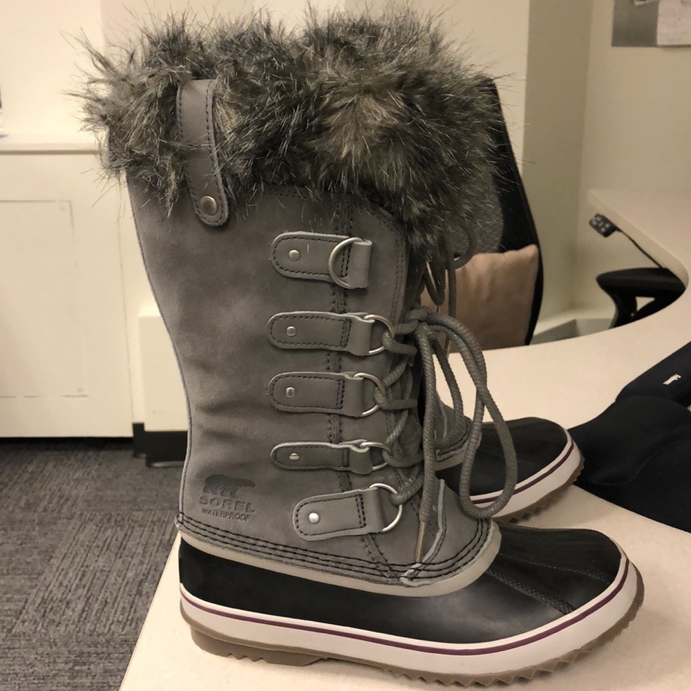 Sorel -Women’s Joan of Arctic Boot - NWT